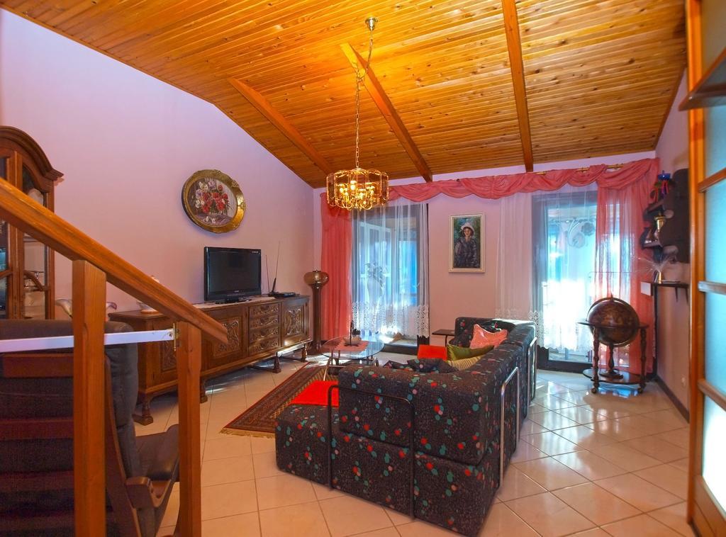 House Silvana 1461 Pola Esterno foto